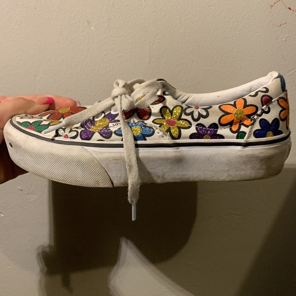 glittery flower vans - Picture 2 of 3